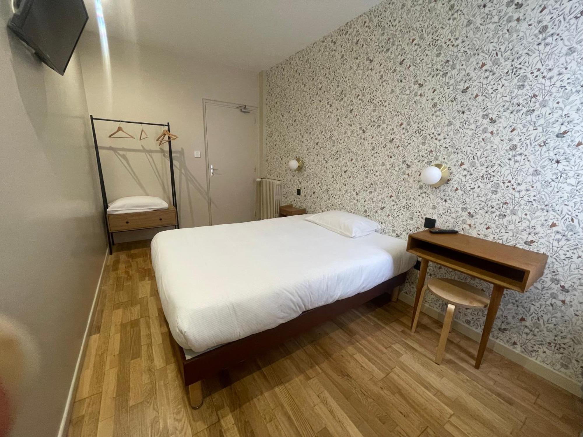 Le Florus Hotel Montrouge Luaran gambar